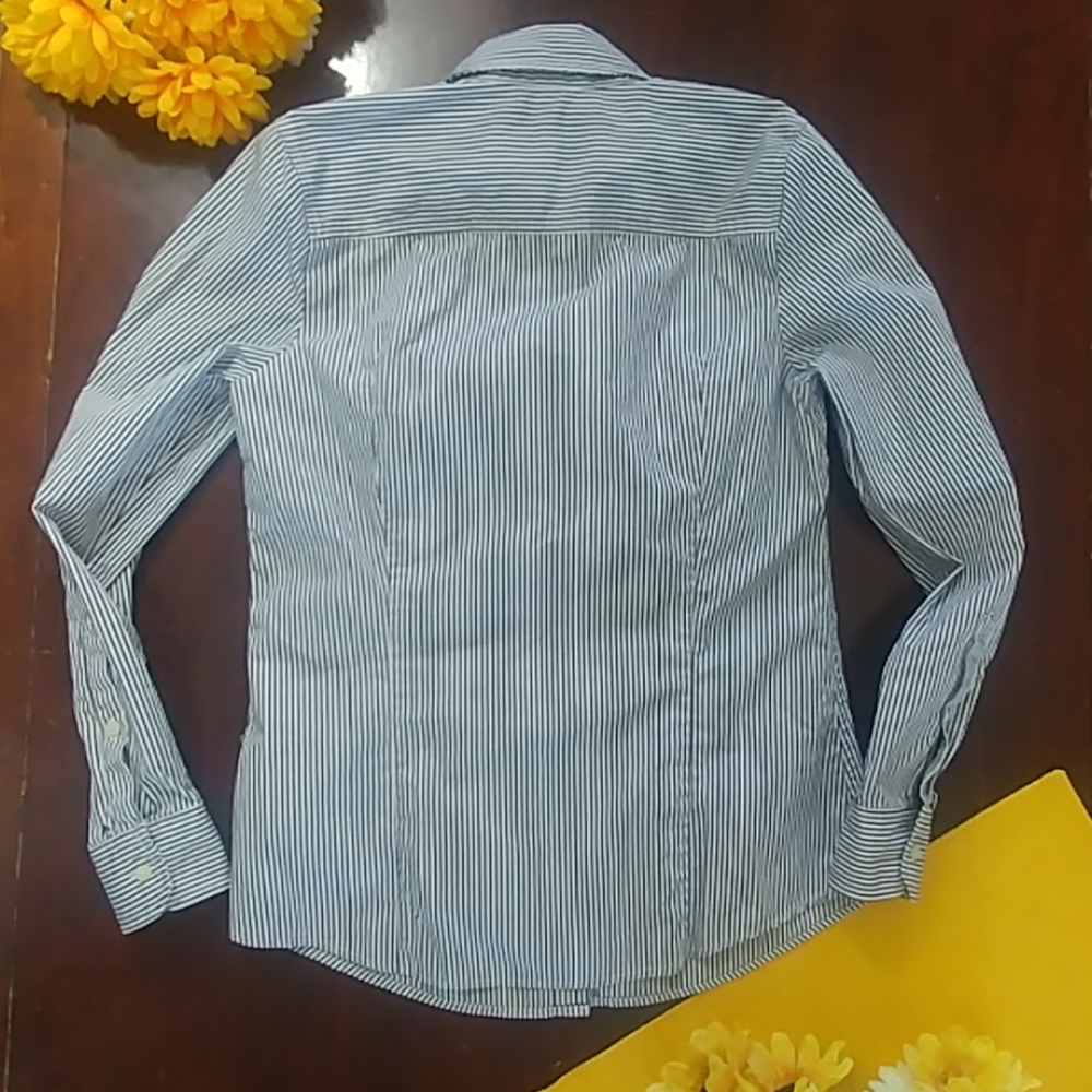Gap Button Up Down Pin Stripe Professional Top - image 7